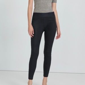 NWT JBrand Women’s Dellah Seamed Legging in Color Magna Size 24